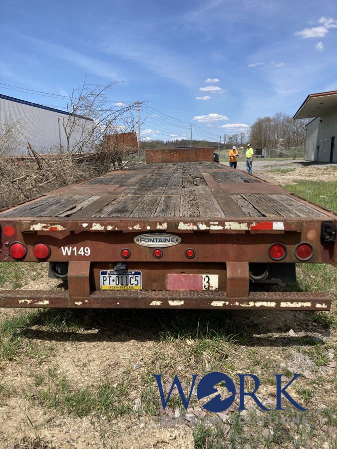 1997 Fontaine Step Deck