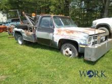 1986 Chevrolet Tow Truck