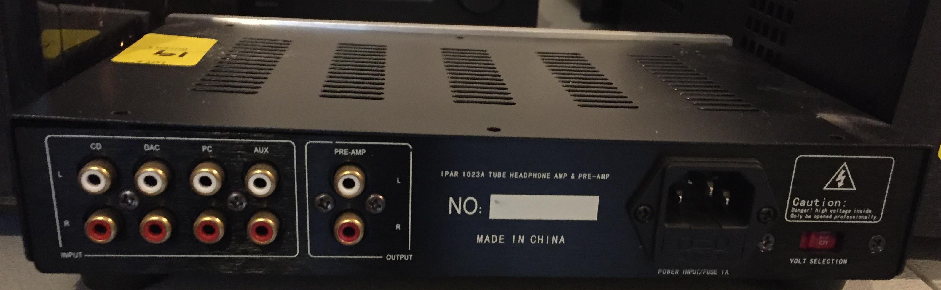 IPar Headphone Amp 1023A