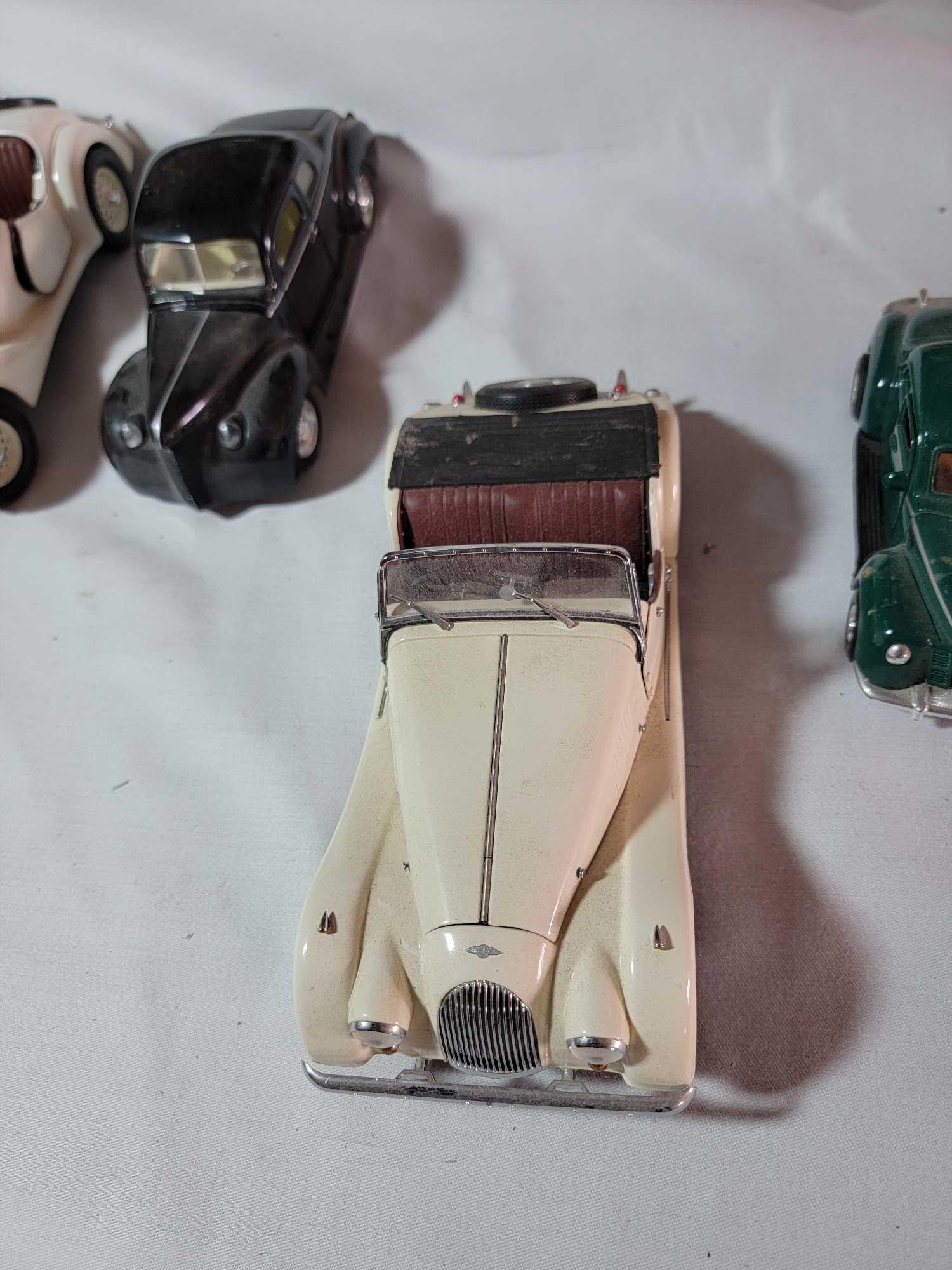 12 MODEL DISPLAY CARS