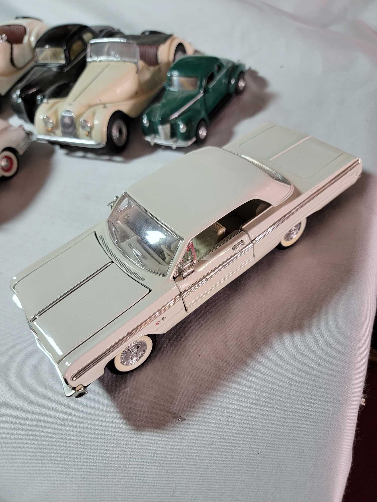 12 MODEL DISPLAY CARS