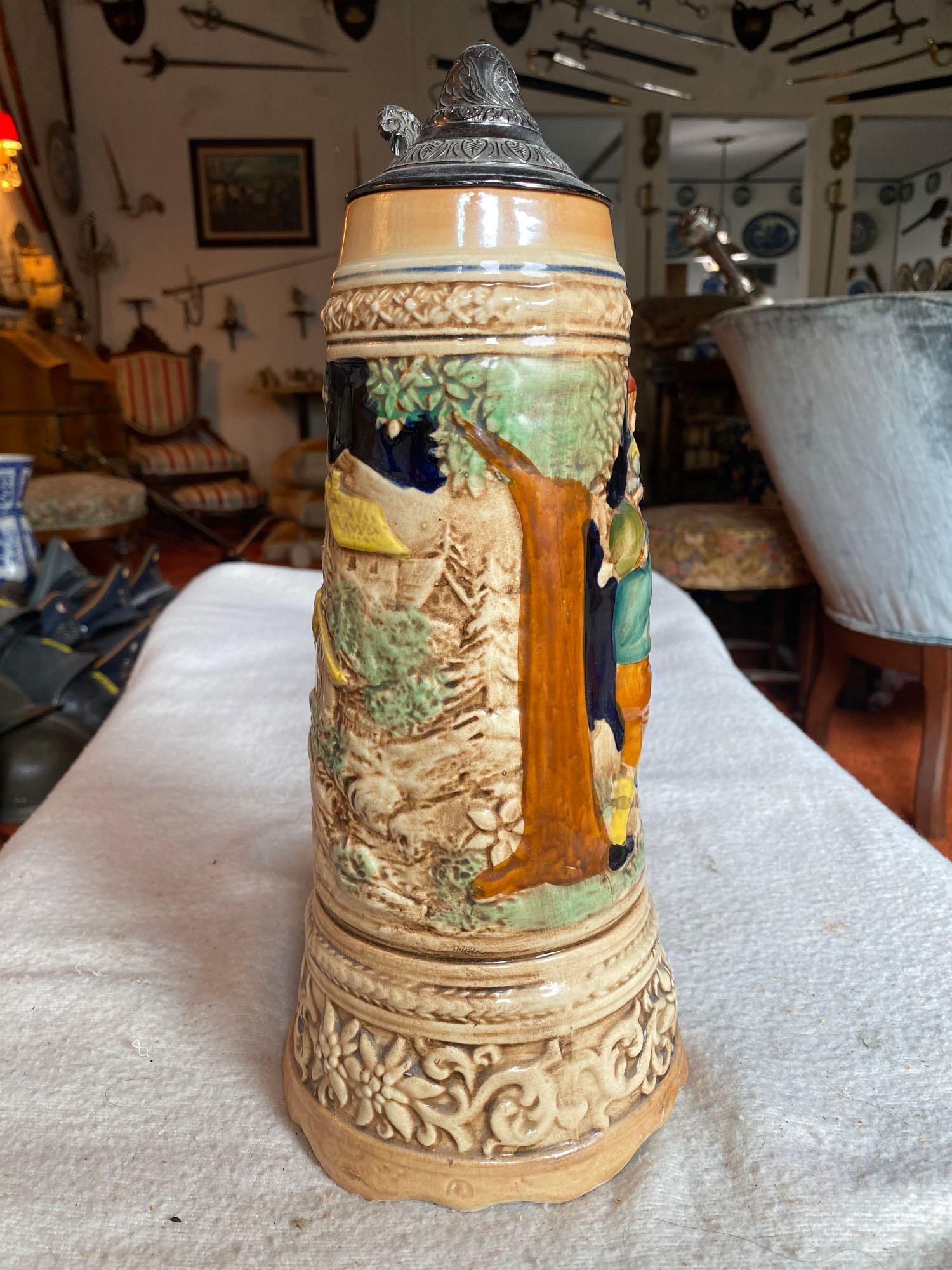 JAPANESE PORCELAIN LIDDED BEER STEIN MUSIC BOX