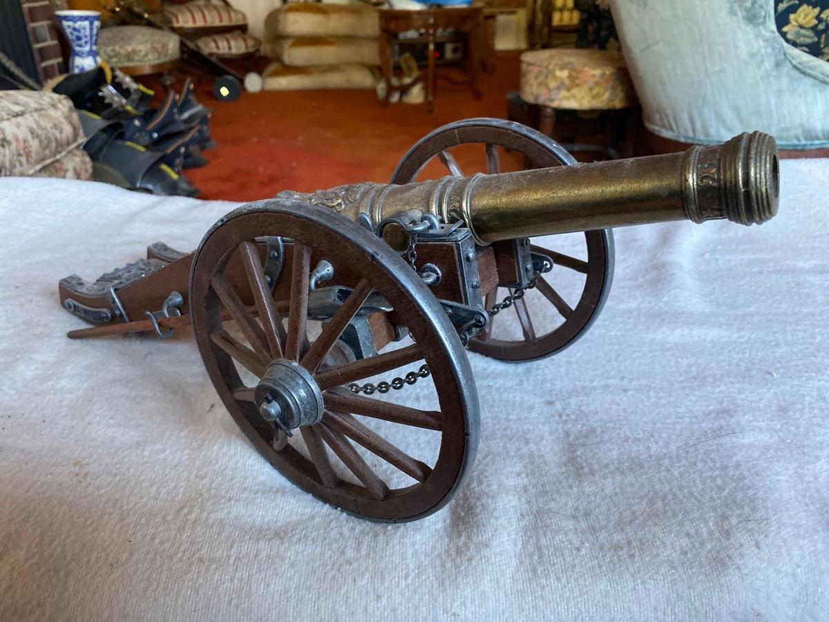 MODEL OF A FRENCH LOUIS XIV CANNON PERIOD 1890-1899