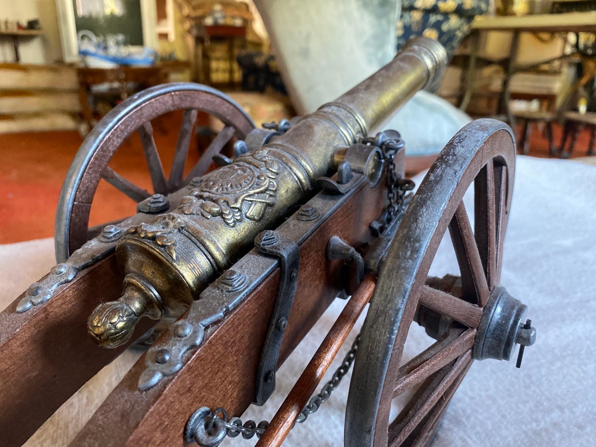 MODEL OF A FRENCH LOUIS XIV CANNON PERIOD 1890-1899