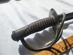 US M1860 CALVARY SABER DATED 1865