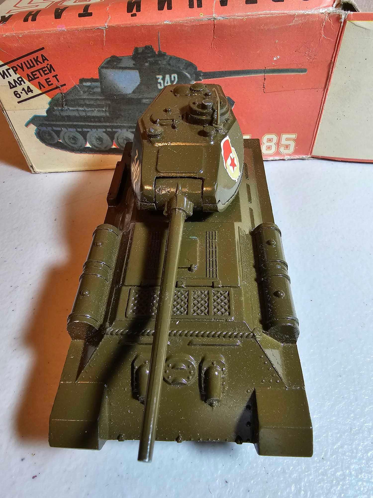 RUSSIAN TANKERS MODELS