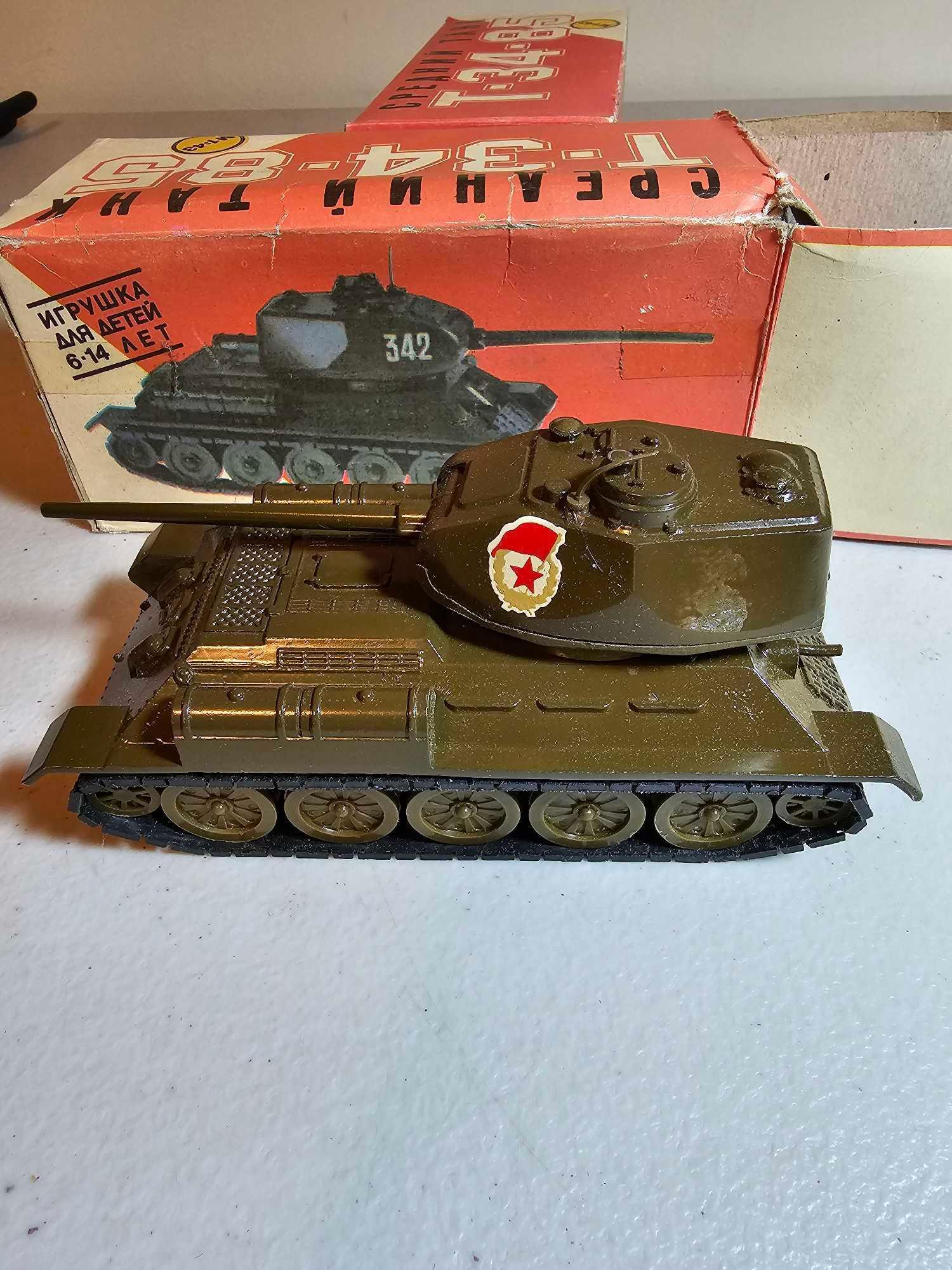 RUSSIAN TANKERS MODELS