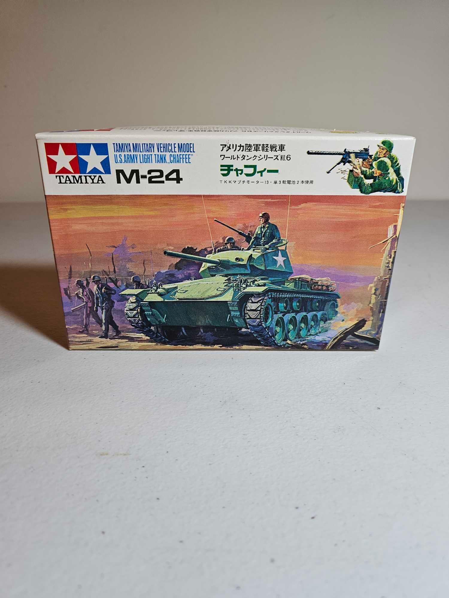 3 TAMIYA US ARMY MODEL TANKS