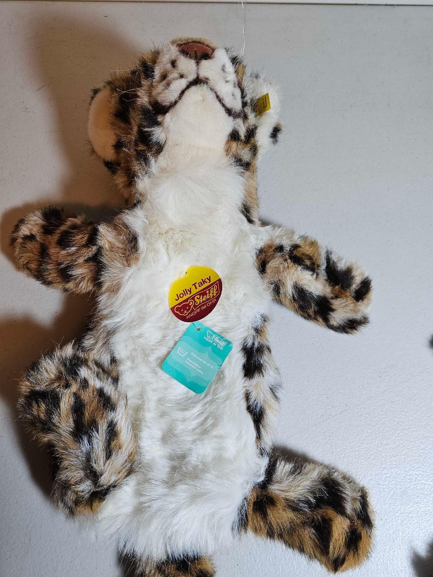 ORIGINAL STEIFF JOLLY TAKY AND JOLLY SIGI CAT PUPPETS