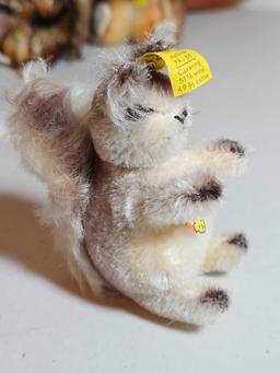 4 STEIFF SQUIRRELS