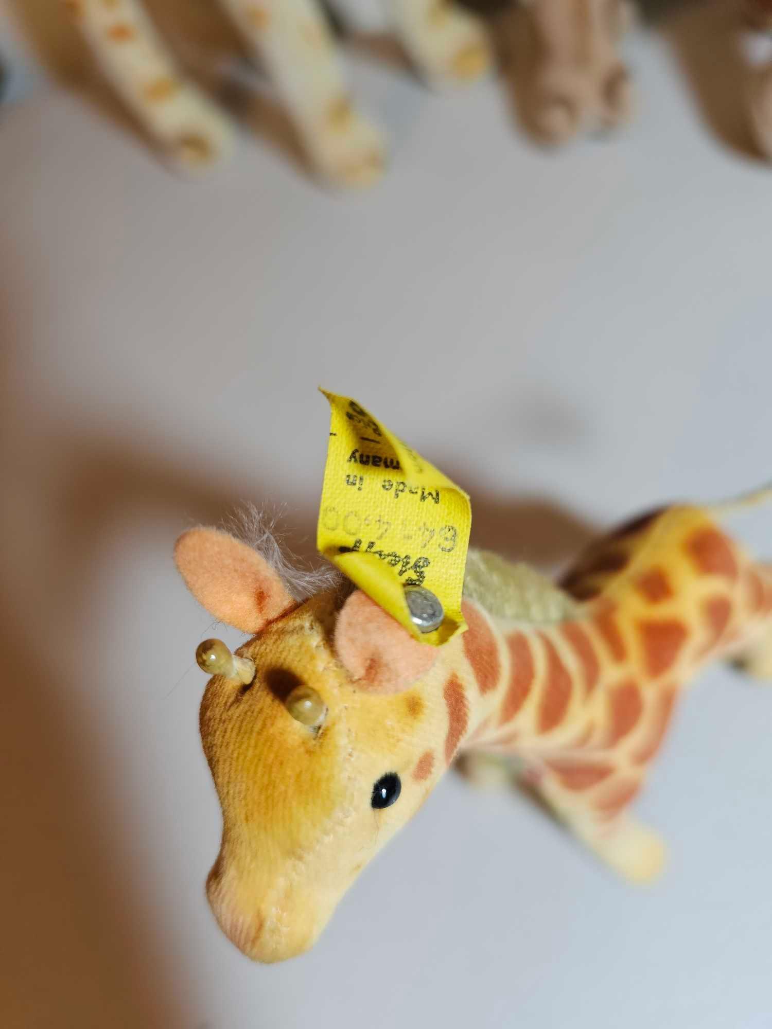6 STEIFF WILD PLAINS ANIMALS