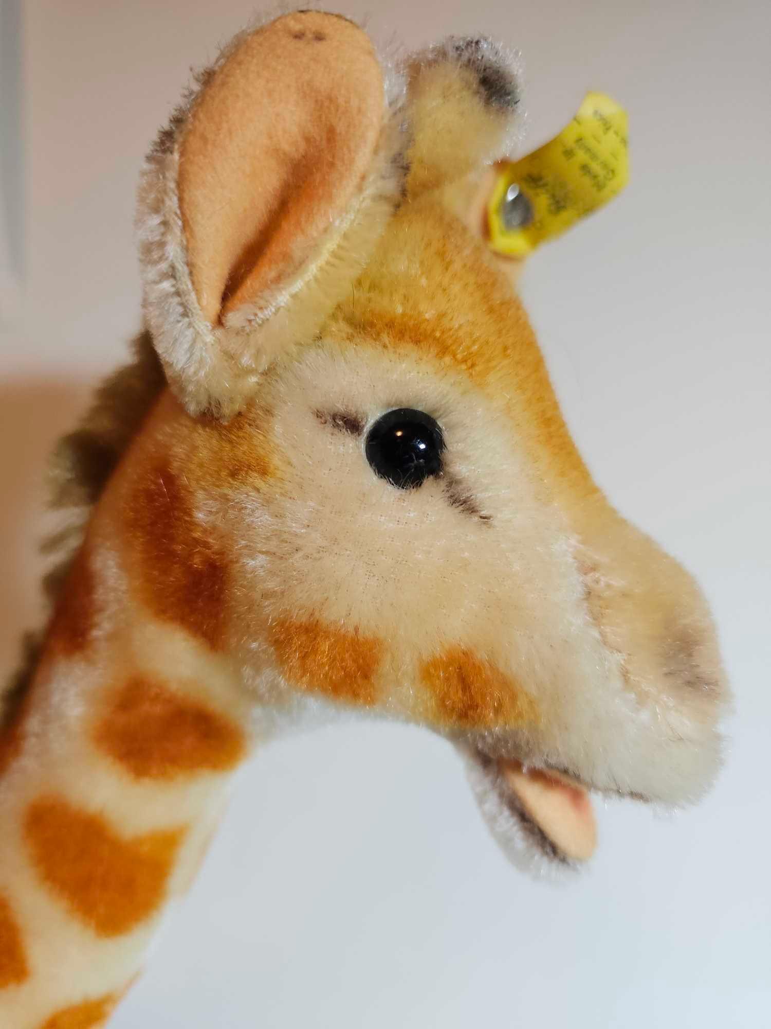 6 STEIFF WILD PLAINS ANIMALS