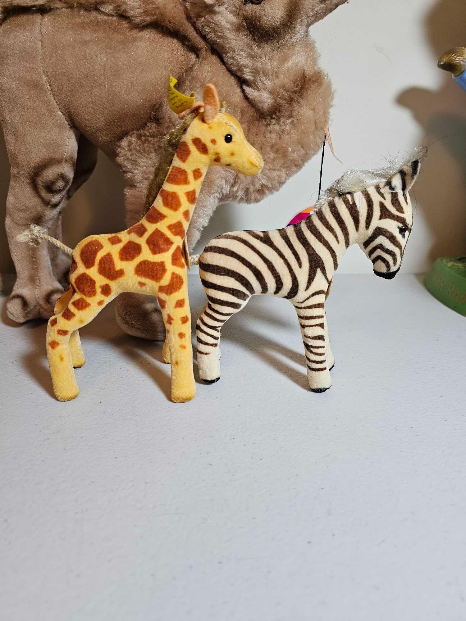 6 STEIFF WILD PLAINS ANIMALS