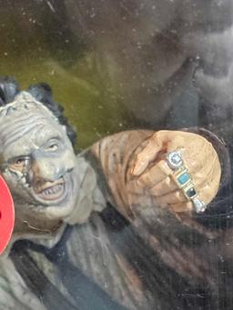 TEXAS CHAINSAW MASSACRE FIGURE