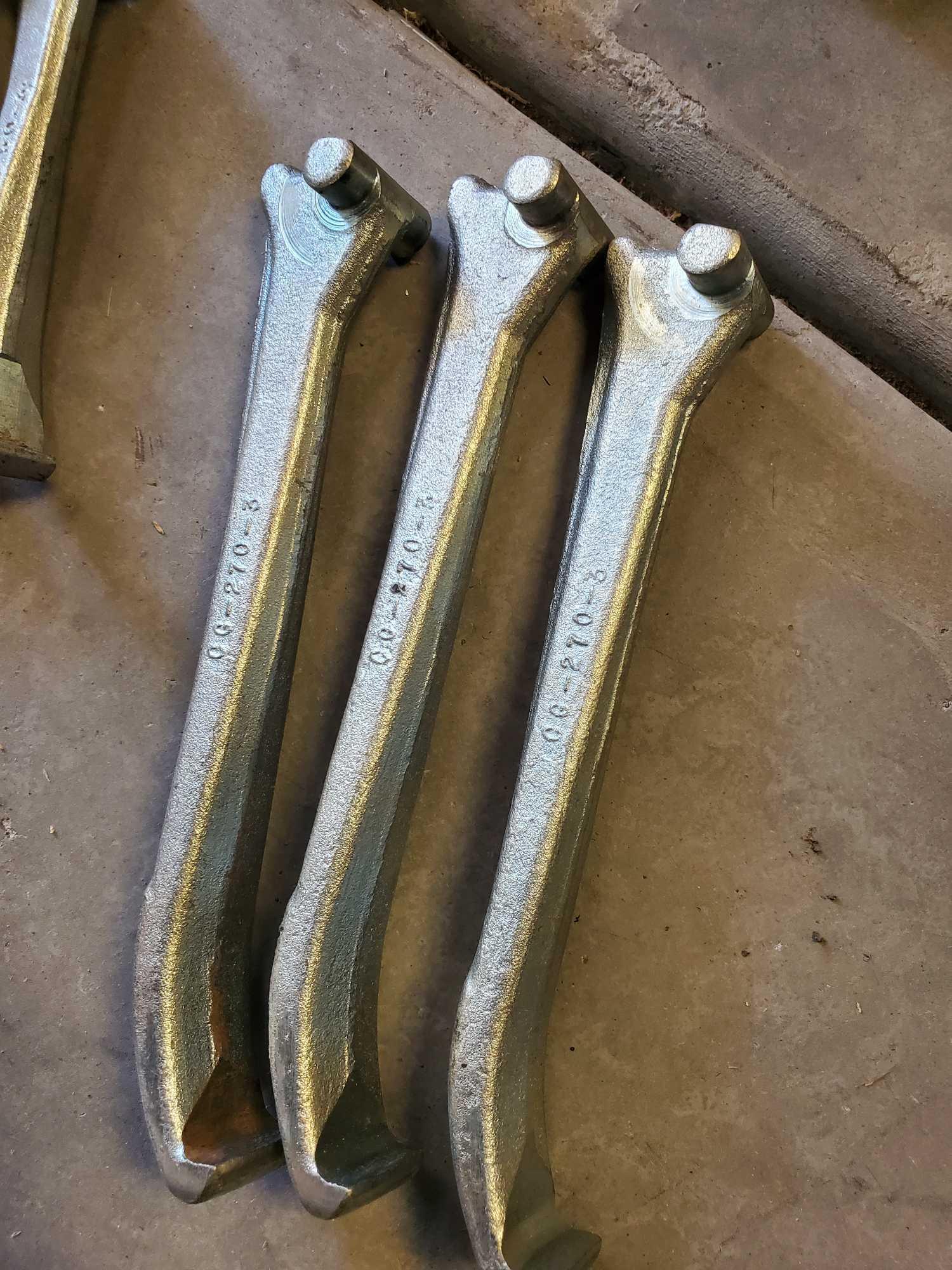 SNAP ON PULLER SET WITH GRAY TOOLBOX