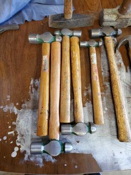 BOX FULL OF HAMMERS AND VINTAGE NAIL PULLER