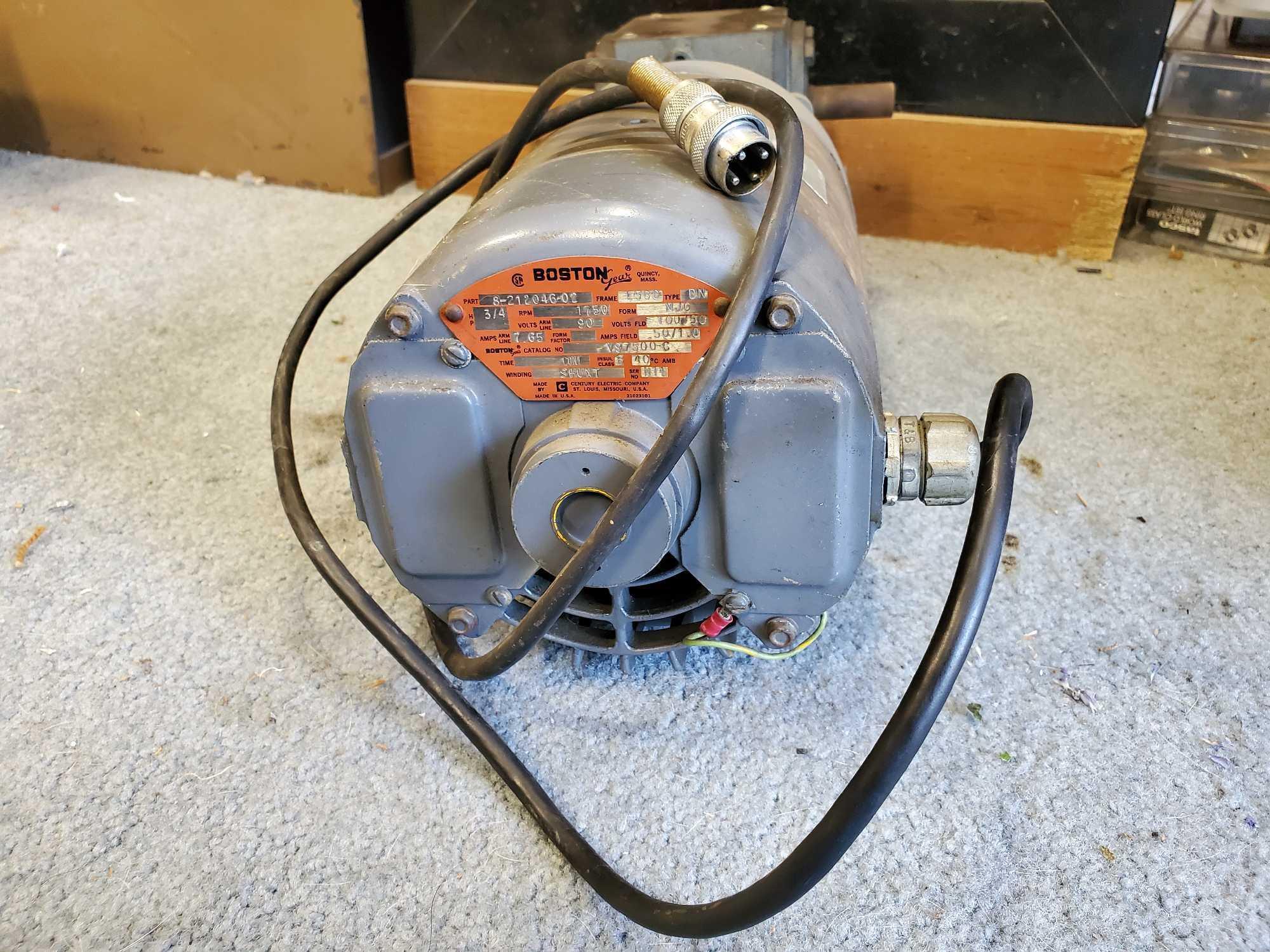 BOSTON GEAR 3/4 HP ELECTRIC MOTOR WITH REDUCTOR