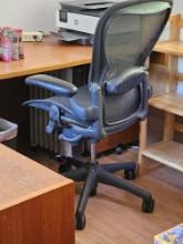 HERMAN MILLER CHAIR