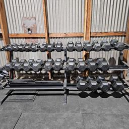 DUMBBELLS AND FRAY FITNESS RACK