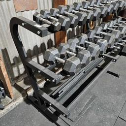 DUMBBELLS AND FRAY FITNESS RACK