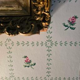 3 ORNATE AND DECORATIVE WALL MIRRORS