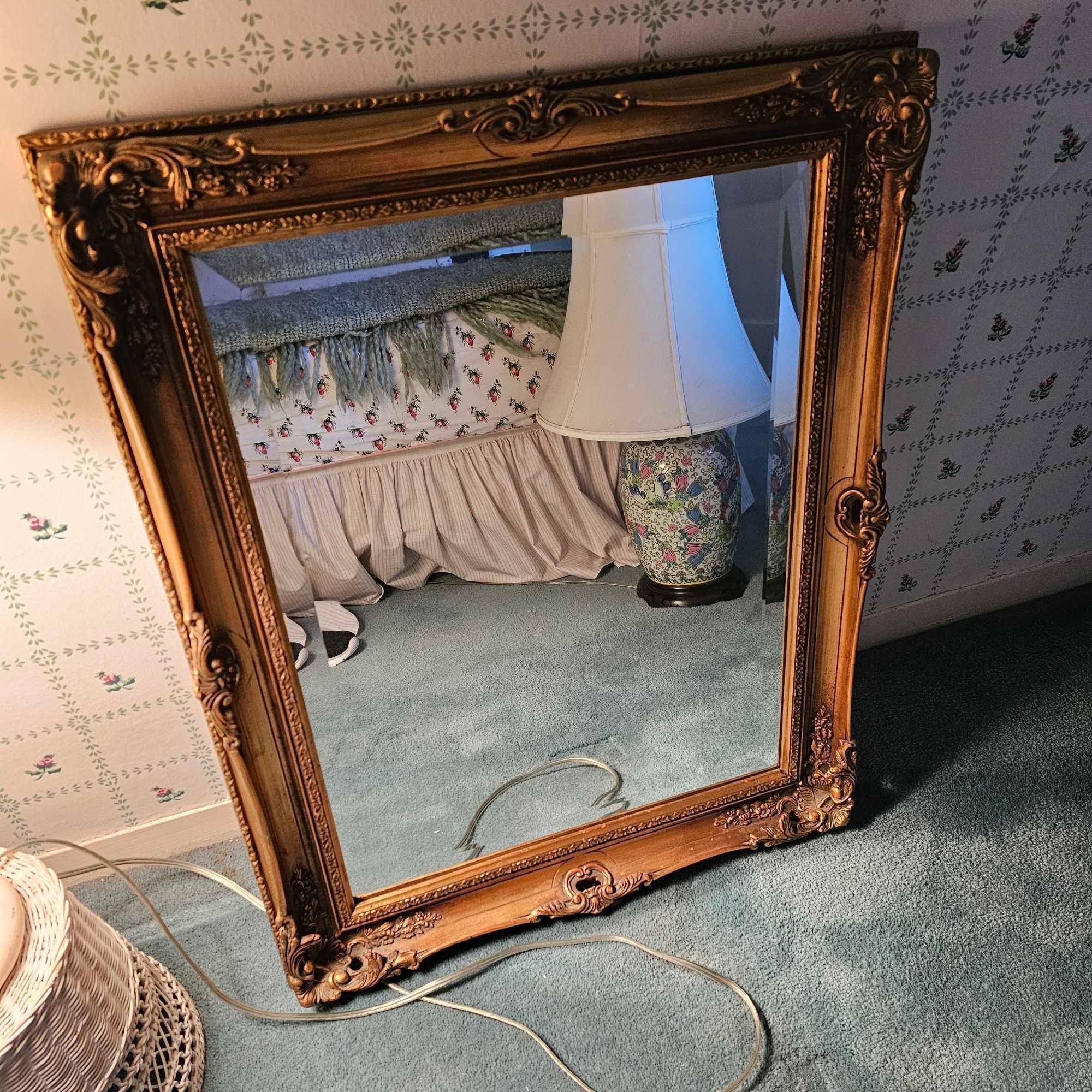 3 ORNATE AND DECORATIVE WALL MIRRORS