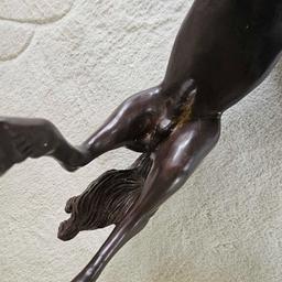 BRONZE HORSE STATUE