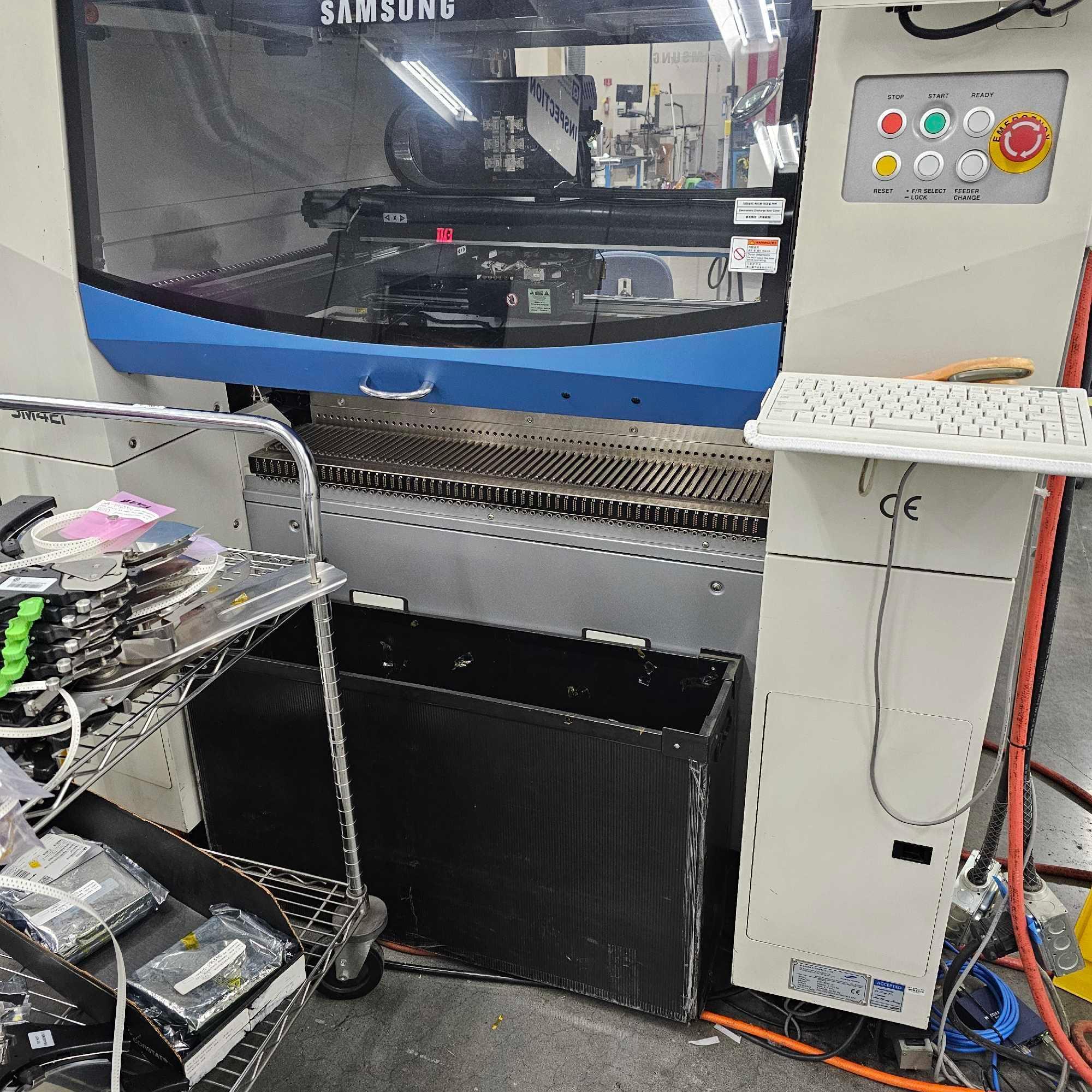 SAMSUNG SM421 PICK AND PLACE MACHINE