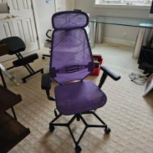 PURPLE OFFICE CHAIR