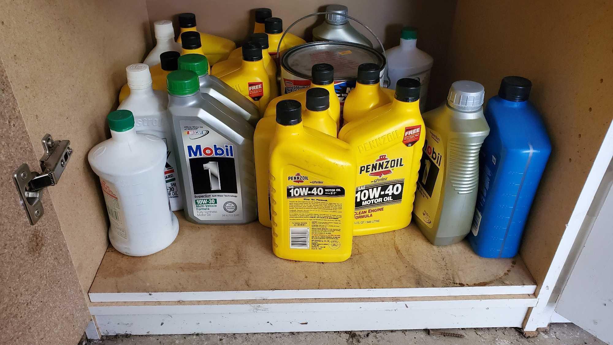GARAGE CLOSET 1