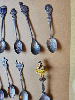 SOUVENIER SPOON COLLECTION