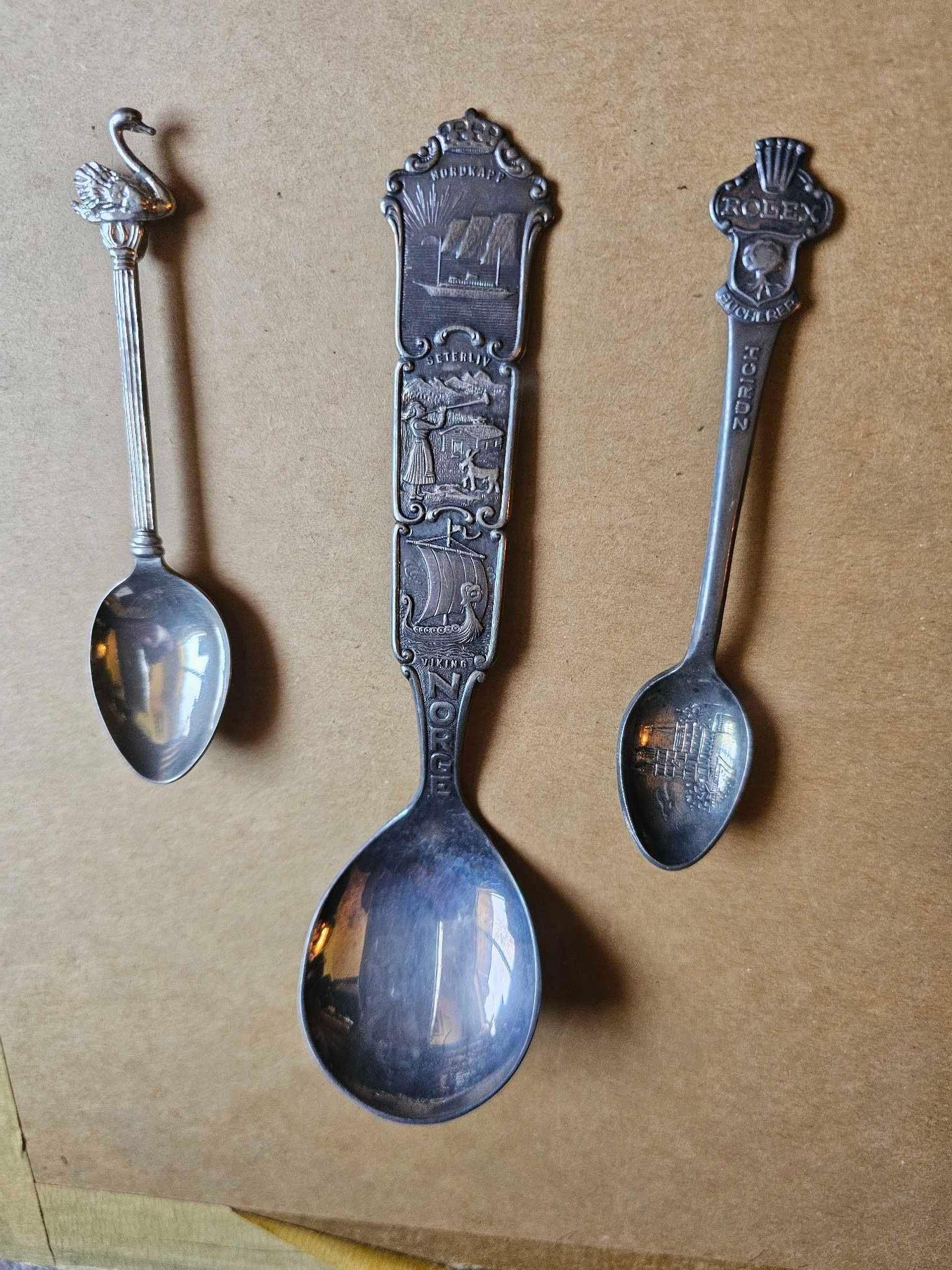 SOUVENIER SPOON COLLECTION