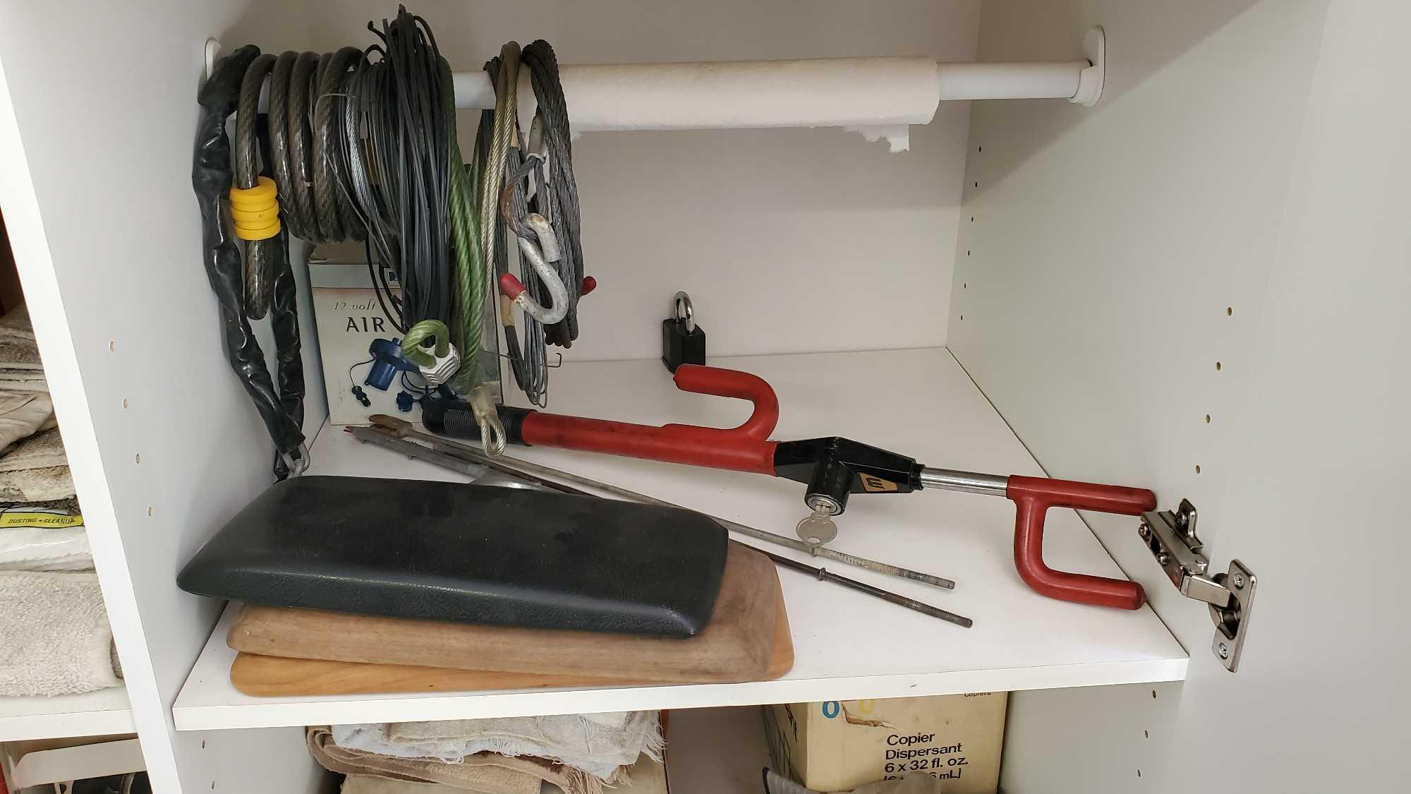 GARAGE CLOSET 4
