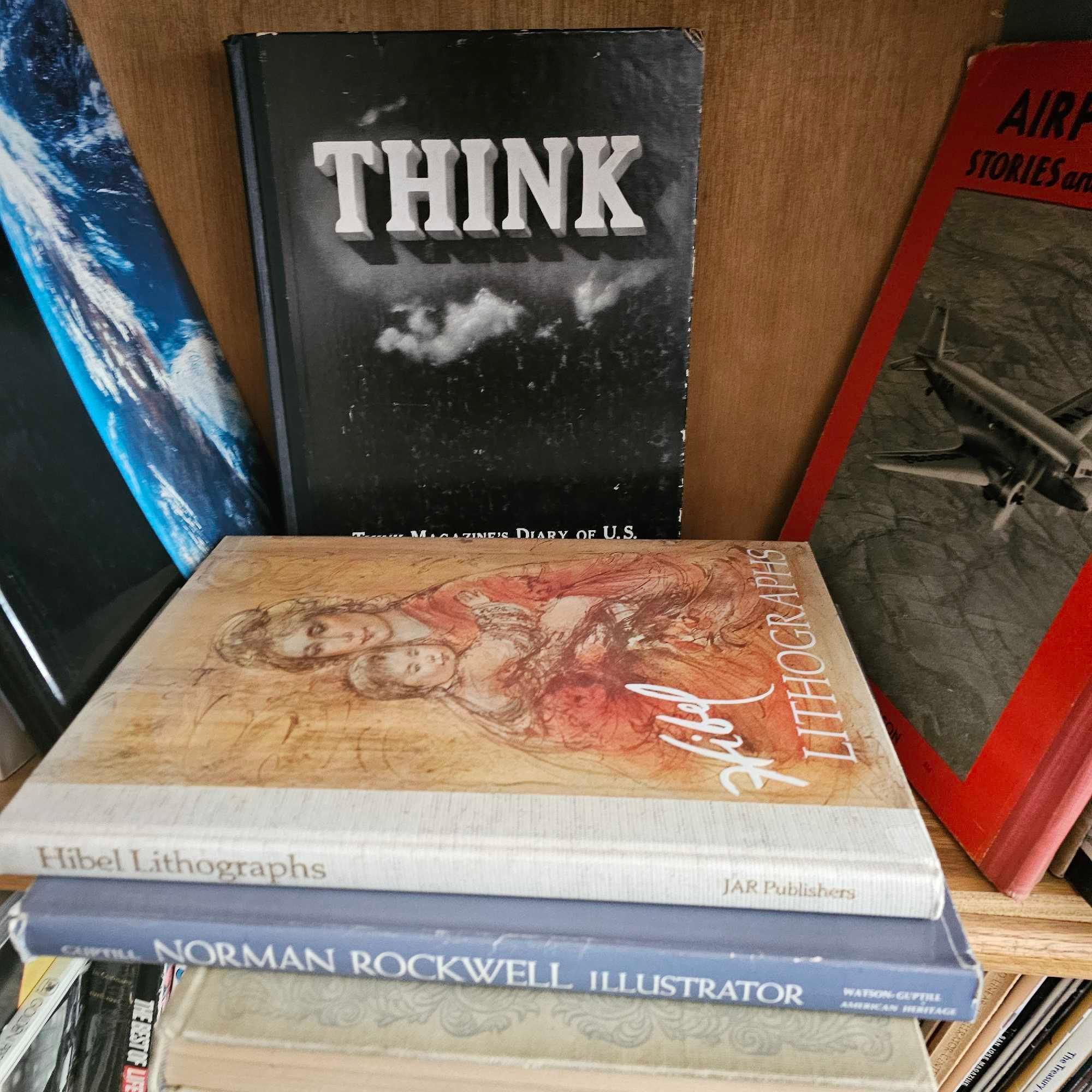 GROUP LOT OF BOOK