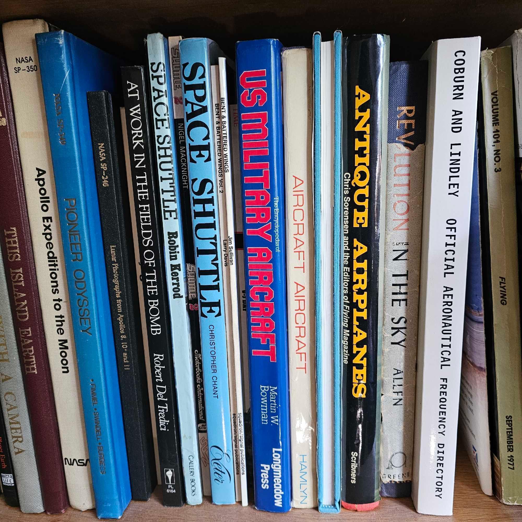 GROUP LOT OF BOOKS