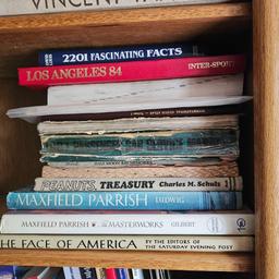 GROUP LOT OF BOOKS