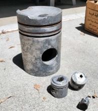 DECORATION PISTONS