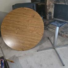 THE ROUND TABLE