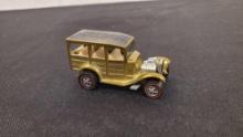 HOT WHEELS REDLINE CLASSIC 31 FORD WOODY