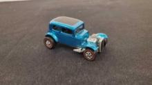 HOT WHEELS REDLINE CLASSIC 32 FORD VICKY