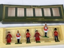 BRITAINS METAL AND PLASTIC TOY SOLDIER SET