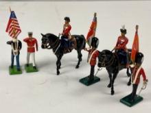 MIXED LOT BRITAINS SOLDIERS AND QUEEN