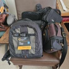 GROUP LOT OF CAMERA BAGS