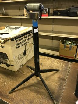 STEEL PIPE ON STAND (lot 2)