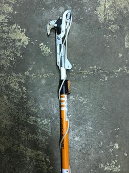 FISKARS TREE PRUNER (lot 6)