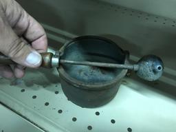 LEAD LADLE & CAST MOLTING POT (lot 6)