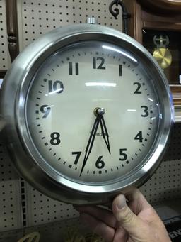 WESTCLOX CLOCK (lot 2)