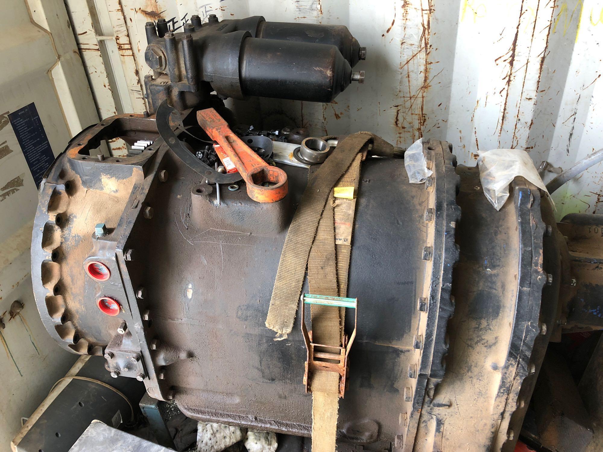 Transmission for rig