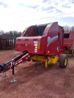 NEW HOLLAND- BOLL BELT 450 UTILITY BALER