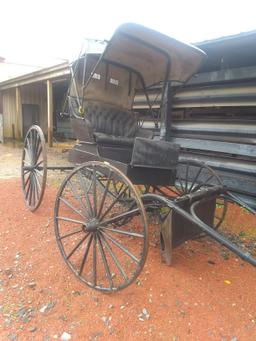 AMISH HORSE BUGGY